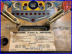 1947 UNITED SINGAPORE (MADAME BUTTERFLY) PINBALL MACHINE WOOD RAIL WithFLIPPERS
