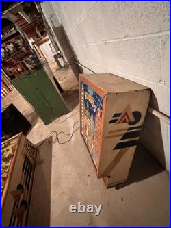 1952 Chicago Coin Machine Skyline Pinball Machine Original & Complete RARE