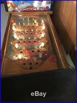1954 Bally Surf Club Vintage Pinball Bingo Machine