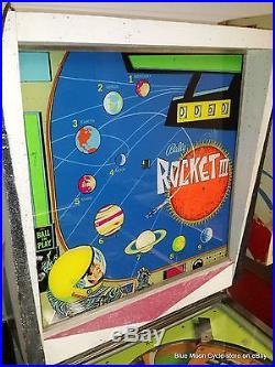 1967 Rocket III Pinball Machine by Bally