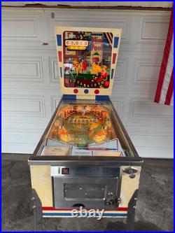 1969 Gottlieb's Mini Pool Rare pool/billiards themed pinball Machine 1969 Gottlieb's Mini Pool Rare pool/billiards themed pinball Machine