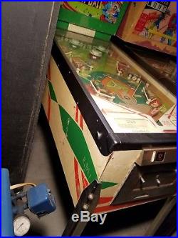 1971 Gottlieb Playball Pinball Machine