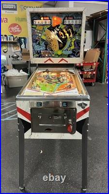 1972 Outer Space PINBALL MACHINE FULLY REFURBISHED PLAYS GREAT 2 PLAYERS SPACE