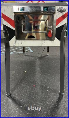 1972 Outer Space PINBALL MACHINE FULLY REFURBISHED PLAYS GREAT 2 PLAYERS SPACE