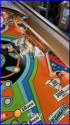 1972 Outer Space PINBALL MACHINE FULLY REFURBISHED PLAYS GREAT 2 PLAYERS SPACE