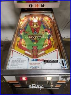 1973 Gottlieb Big Shot Pinball Machine