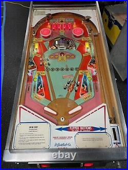 1975 Gottlieb Spinout Pinball Machine Race Cars Driving