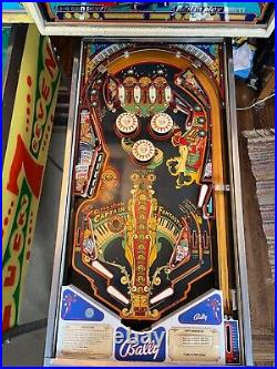 1976 CAPTAIN FANTASTIC pinball machine