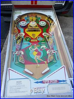 1976 Volley Pinball Machine by Gottlieb, D. & Co