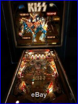1978 Kiss Pinball Machine, Signed With Psa/dna, And Memorabilia Collection