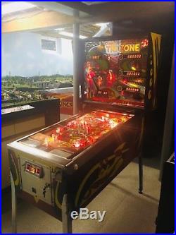 1979 Williams Tri Zone Pinball Machine in Nice Shape, Everything Works 100% COOL