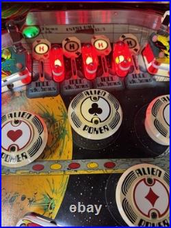 1980 Alien Poker Pinball Machine Professional Techs Nice Example