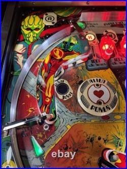 1980 Alien Poker Pinball Machine Professional Techs Nice Example