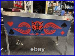 1980 Alien Poker Pinball Machine Professional Techs Nice Example