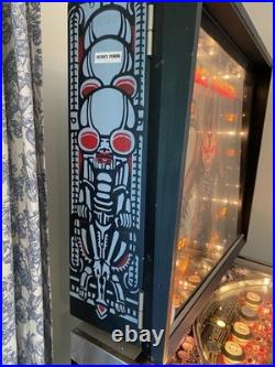 1980 Bally Space Invaders Pinball Machine