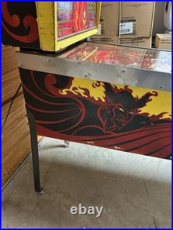 1981 Original Fireball II Pinball Machine Working Plays Great Local Pickup Only