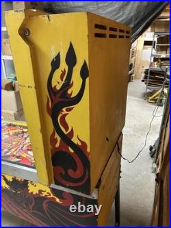 1981 Original Fireball II Pinball Machine Working Plays Great Local Pickup Only
