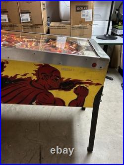 1981 Original Fireball II Pinball Machine Working Plays Great Local Pickup Only