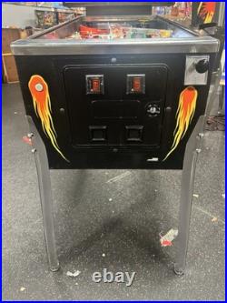 1985 Comet Pinball Machine Professional Techs Full Leds Plays Great