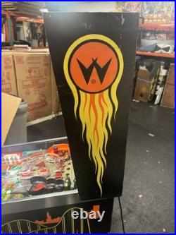 1985 Comet Pinball Machine Professional Techs Full Leds Plays Great