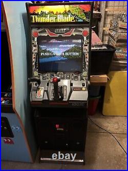 1987 SEGA THUNDER BLADE CABARET CABINET 100% Working Arcade Game VERY RARE! FUN