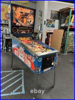 1988 Jokerz Pinball Machine Jokerz! 9 Drop Targets Cards Plays Great Jokers