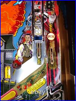 1992 THE ADDAMS FAMILY PINBALL MACHINE PROfESSIONAL TECHS LEDS WORKS GREAT