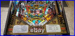 1993 Judge Dredd pinball machine by Bally Midway fully restored Excellent pin