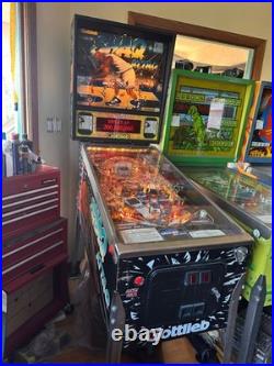 1995 Gottlieb SHAQ ATTAQ Pinball Machine Shopped Orlando Magic Shaquille O'Neal