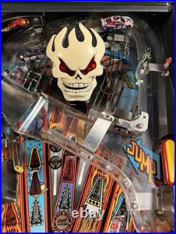 1995 No Fear Dangerous Sports Pinball Machine Plays Great Leds