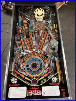 1995 No Fear Dangerous Sports Pinball Machine Plays Great Leds