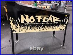1995 No Fear Dangerous Sports Pinball Machine Plays Great Leds