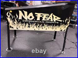 1995 No Fear Dangerous Sports Pinball Machine Plays Great Leds