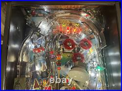 1996 Sega GOLDENEYE PINBALL MACHINE LEDS PROF TECHS JAMES BOND RARE GAME 007