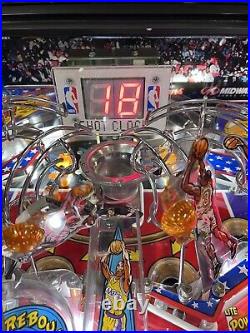 1997 Bally Nba Fastbreak Pinball Machine Plays Great Leds Fast Break