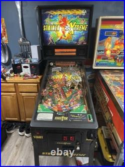 2000 Stern Striker Xtreme Pinball Machine WILL SHIP