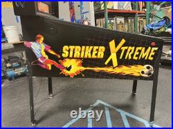 2000 Striker Xtreme Pinball Machine Leds Professional Techs Plays Great Soccer