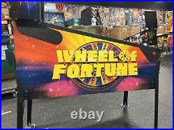 2007 Stern Wheel Of Fortune Pinball Machine Leds Prof Techs Topper Pat Sajak