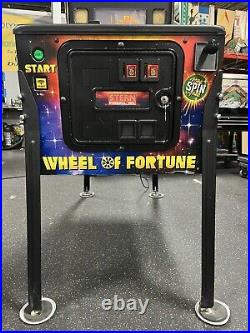 2007 Stern Wheel Of Fortune Pinball Machine Leds Prof Techs Topper Pat Sajak