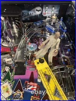 2008 Batman The Dark Knight Pinball Machine Stern Leds Prof Tech Joker Scarecrow 2008 Batman The Dark Knight Pinball Machine Stern Leds Prof Tech Joker Scarecrow