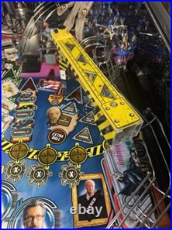 2008 Batman The Dark Knight Pinball Machine Stern Leds Prof Tech Joker Scarecrow 2008 Batman The Dark Knight Pinball Machine Stern Leds Prof Tech Joker Scarecrow