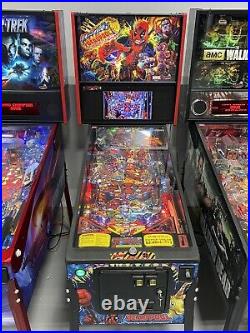 2018 Stern Deadpool Premium Pinball Machine Mint Only 97 Plays Ships Free