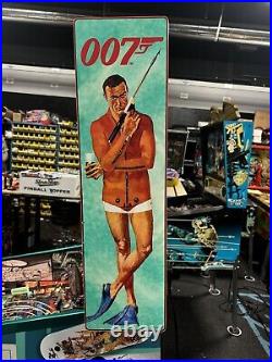 2022 Stern James Bond 007 Le Limited Edition Pinball Machine Plays Great