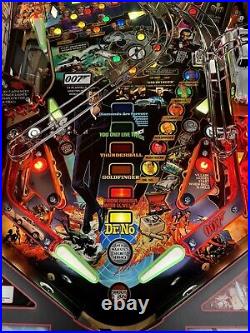 2022 Stern James Bond 007 Le Limited Edition Pinball Machine Plays Great