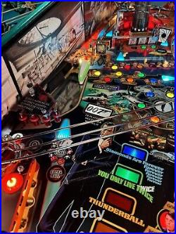 2022 Stern James Bond 007 Le Limited Edition Pinball Machine Plays Great