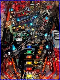 2022 Stern James Bond 007 Le Limited Edition Pinball Machine Plays Great