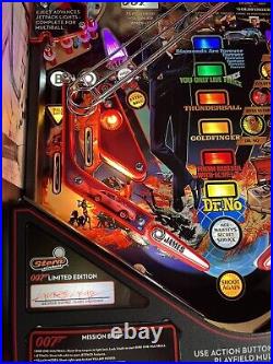 2022 Stern James Bond 007 Le Limited Edition Pinball Machine With Stern Topper