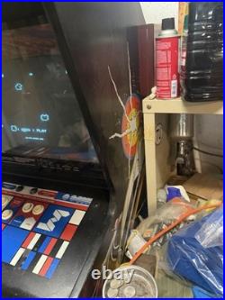 ASTEROIDS ARCADE MACHINE by ATARI 1979 (Great Condition) RARE