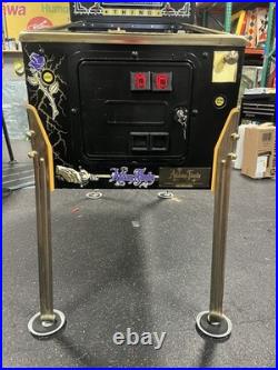 Addams Family Gold Special Collectors Edition Pinball Machine Leds 1000 Made