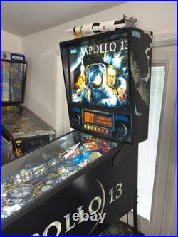 Apollo 13 Pinball Machine With Topper